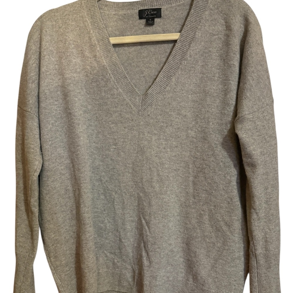 J. Crew boyfriend vneck Light Gray Cashmere Sweater ladies small